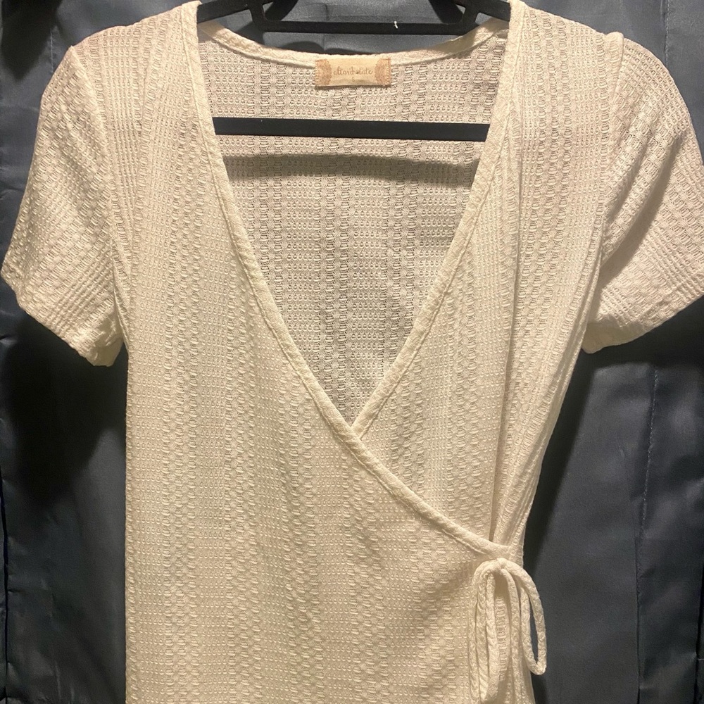 Altar’d State white top